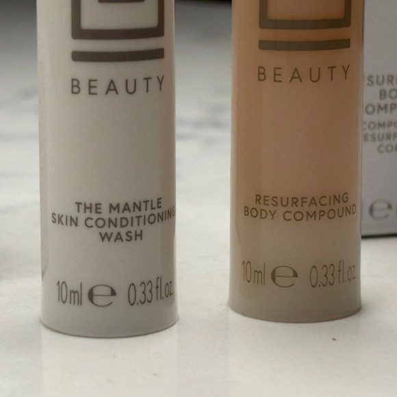 U Beauty The Mantle Skin Conditioning Wash & Resurfacing Body Compound 10ml Set - Picture 2 of 3